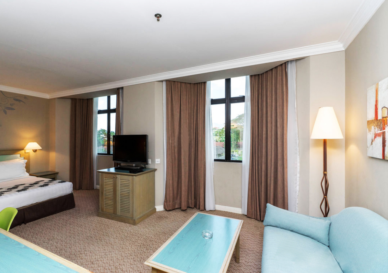 regal family suite